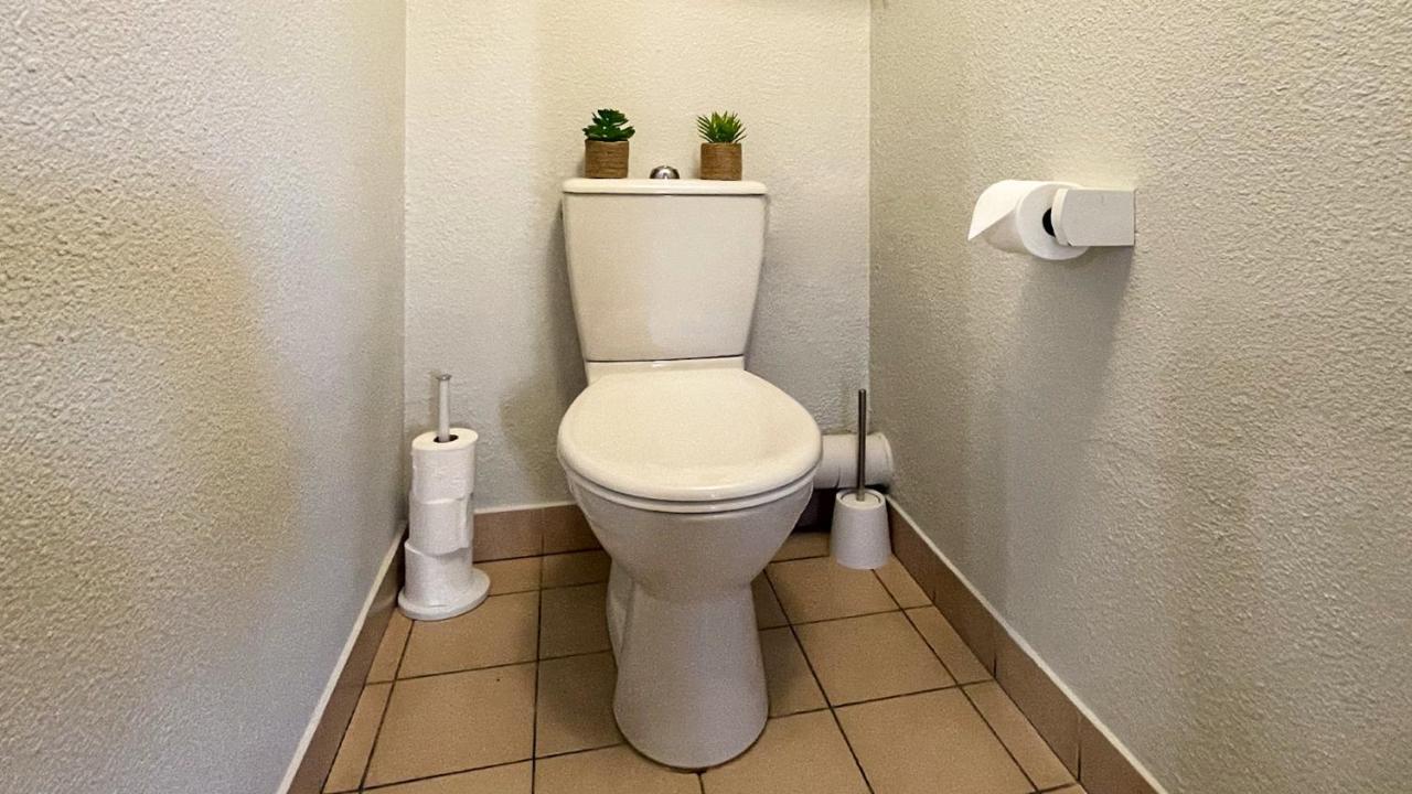 Homey Wood - New - Appartement Avec Une Chambre - Parking Prive Gratuit - Balcon Prive - A 5 Min De La Gare Pour Rejoindre Geneve Annemasse Dış mekan fotoğraf